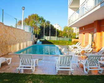 Studio 17 by Atlantichotels - AL - פורטימאו - בריכה