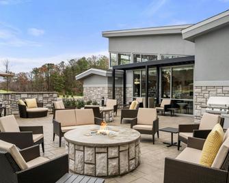 Residence Inn by Marriott Homewood Mountain Brook - Homewood - Innenhof
