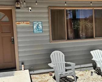 Fox n Bear Cottages Big Bear - Big Bear Lake - Patio