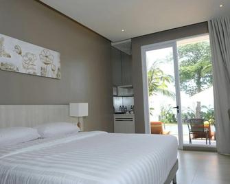 Double G Resort Anyer - Anyar - Habitación