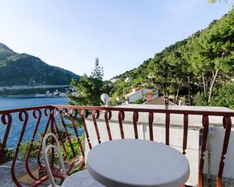 Guest House Sobra 38 - Sobra - Balkon