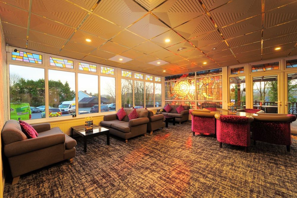 ذي آيفي بوش رويال هوتل باي كومباس هوسبيتاليتي