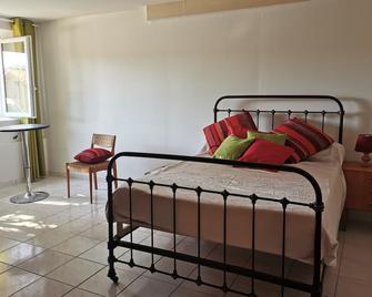 Appartement Dans Maison Individuelle Le Caylus Bas - Saint-Affrique - Chambre