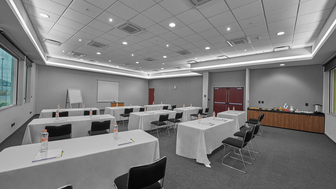 City Express by Marriott Monterrey Santa Catarina