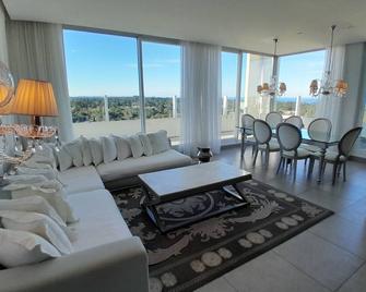 Yoo Inspired By Starck Punta Del Este Rental Club - Punta del Este - Living room