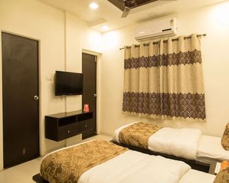 Oyo 9023 Dwarka Inn - Nagpur