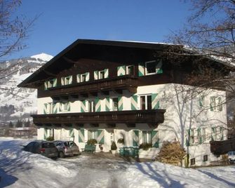 Das Christine Appartement - Brixen im Thale - Gebouw