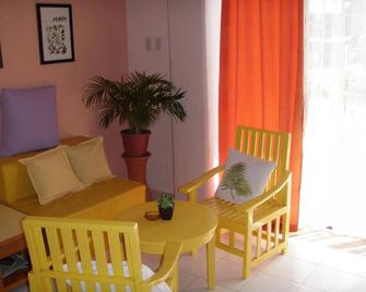 Anthurium Inn - Lapu-Lapu City - Sala de estar