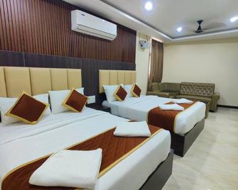 Hotel Brindavan Elite - Rameswaram - Slaapkamer