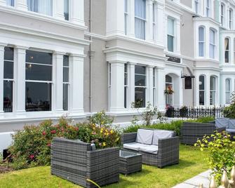 The Cae Mor Hotel - Llandudno - Patio