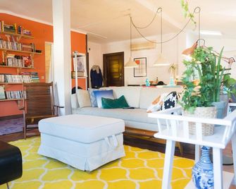 Atlas Hostel Leiria - Leiria - Salon