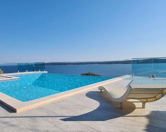 Villa Dream come true - Zavala - Pool