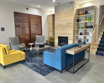 Comfort Inn & Suites Cartersville - Emerson Lake Point - Cartersville - Lobby