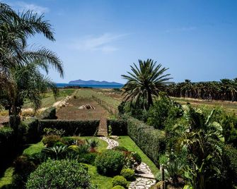 Vista Egadi B&B - Trapani - Outdoors view