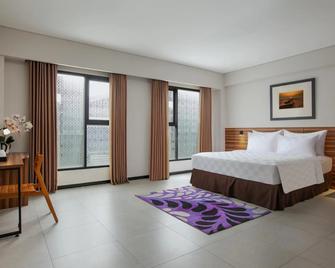 Grand Mozza Hotel - Timika - Habitación