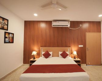 The Retreat - Mirzāpur - Bedroom