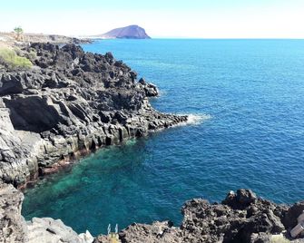 Riva Eco Guest House - Los Abrigos