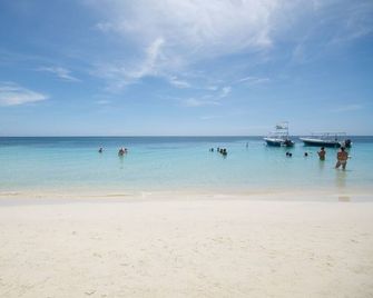 Posada Seremein ,west Bay ,roatan - Coxen Hole - Beach