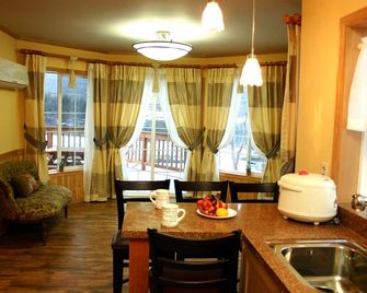 Elf Resort Hotel - Pyeongchang - Dining room