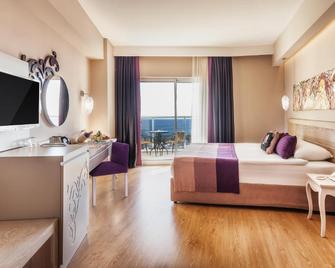 Sea Planet Resort - Манавгат - Спальня