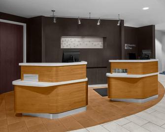 Family-friendly retreat near Mobbly Bayou Wilderness Preserve | 4 Units - Oldsmar - Recepce