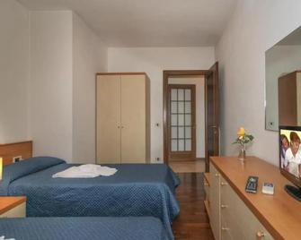 Giada Palace - Pool & Resort - Lucca - Bedroom