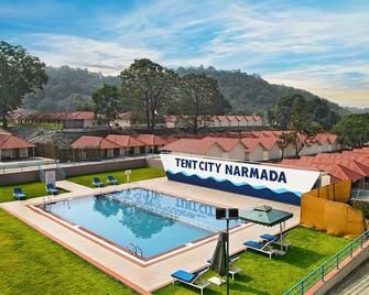 Praveg Tent City Narmada, Statue Of Unit - Kevadia - Piscina