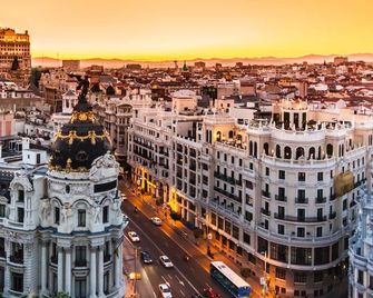 Woohoo Rooms Fuencarral - Madrid - Vista del exterior
