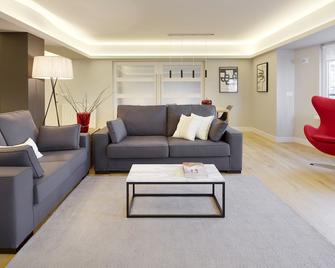 Bella Easo 3 by FeelFree Rentals - San Sebastian - Living room