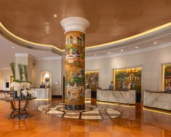 Melia Hanoi - Hanoi - Front desk