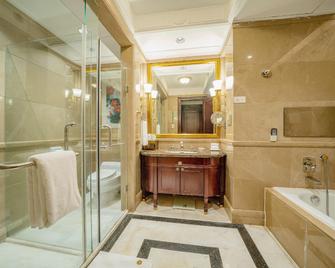 Evergrande Hotel Qingyuan - Qingyuan - Ložnice