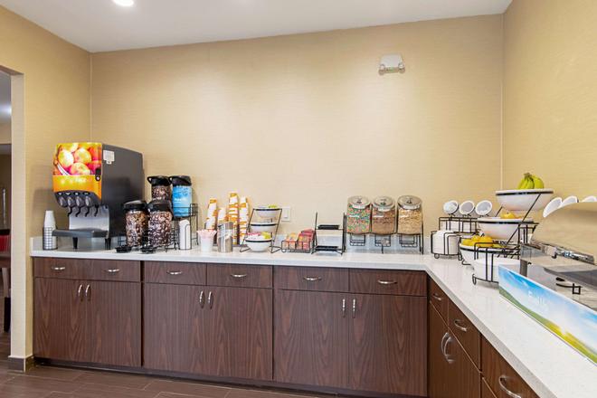 Comfort Inn Suites Fredericksburg 67 2 0 2 Fredericksburg