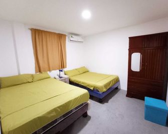 Hostal El Naufrago - Manta