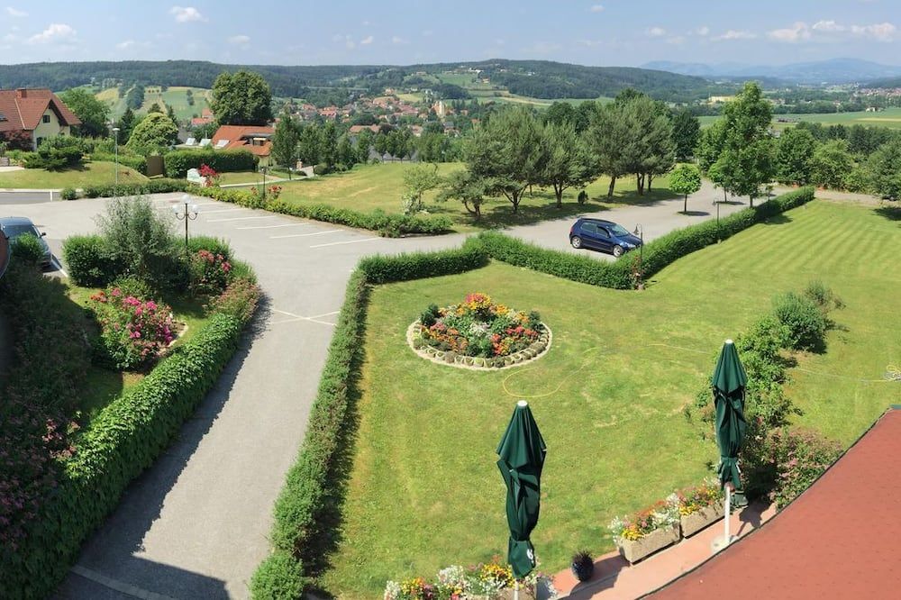 Panoramahof Ziegler - Bad Waltersdorf - Outdoor view