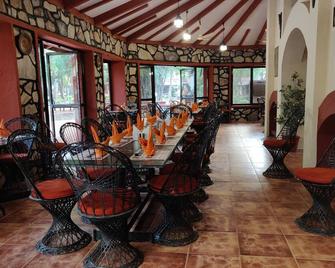 Tiger Moon Resort - Sawāi Mādhopur - Εστιατόριο