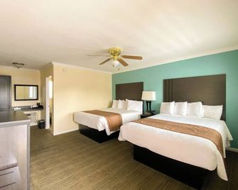 Rockview Inn and Suites - מורו ביי - חדר שינה