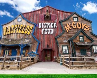 Mountain Meadows - Pigeon Forge