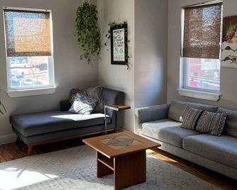 Modern Condo In Trendy Neighborhood - Filadelfia - Sala de estar