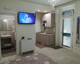 Guest House B&B Via Marina - Reggio Calabria - Kitchen