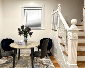 Harvrd-Mit-B.U./Parkfree/Single Family Residence - Boston - Sala pranzo