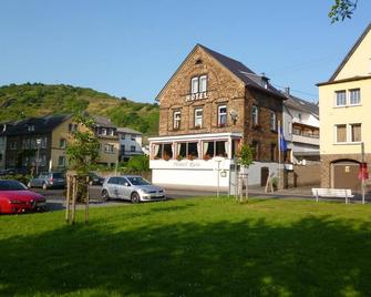 Hotel Garni Reis - Treis-Karden - Edificio