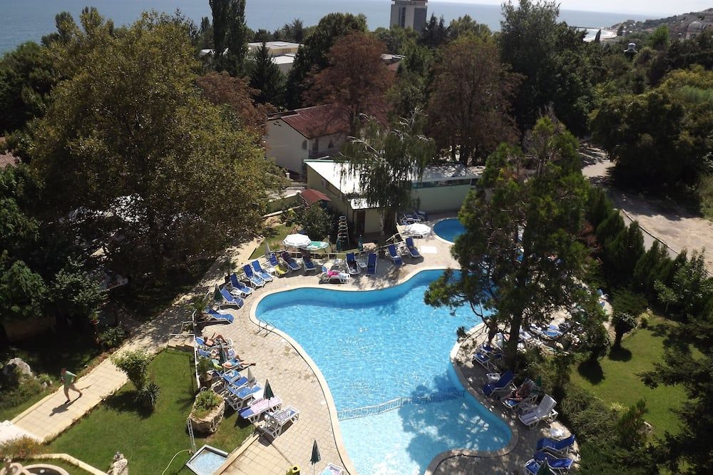 هوتل سيلفر - غولدن ساندز - حوض السباحة