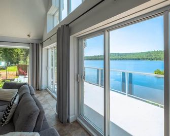 Le Repere - Grandes-Piles - Balcon