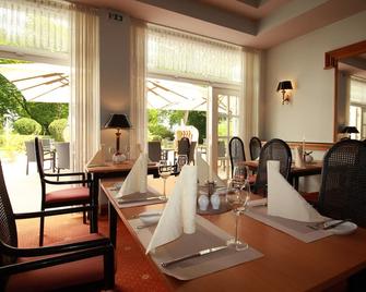 Parkhotel Klüschenberg - Plau am See - Restaurant
