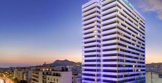 President Hotel - Athens - Building