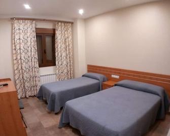 Hostal Venecia - Monzón - Habitación