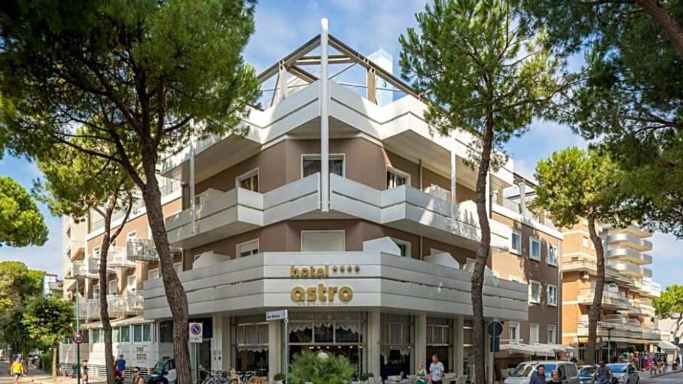Hotel Astro