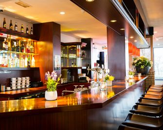 Bastion Hotel Dordrecht Papendrecht - Dordrecht - Bar
