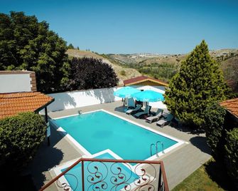 Celik Termal Otel - Ayas - Piscina