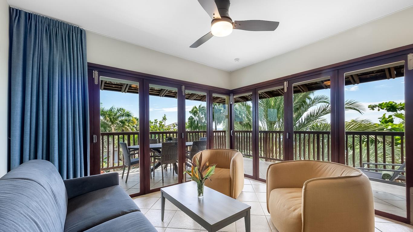 لايونز دايف بيتش ريزورت